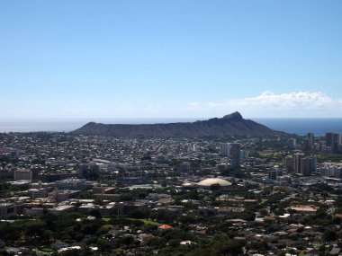 Diamond Head'den Manoa'ya Honolulu şehrinin havadan
