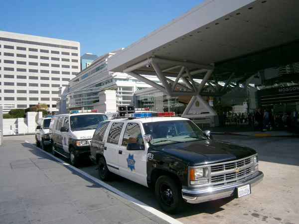 SFPD Police SUV and Vans parked during protest of Marijuana righ — Stock Photo, Image