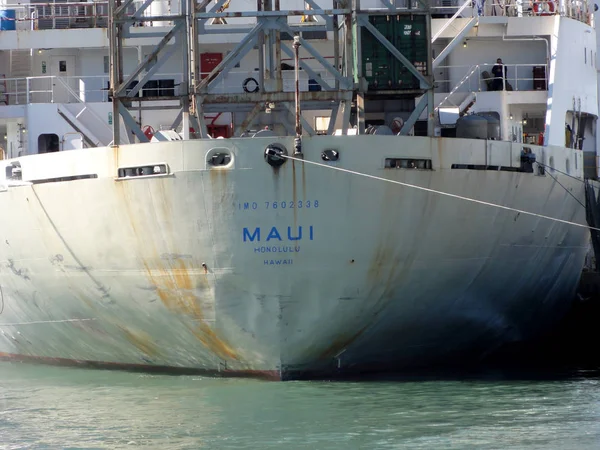 Oakland August 2011 Rear Matson Cargo Ship Maui Docked Oakland — Stockfoto