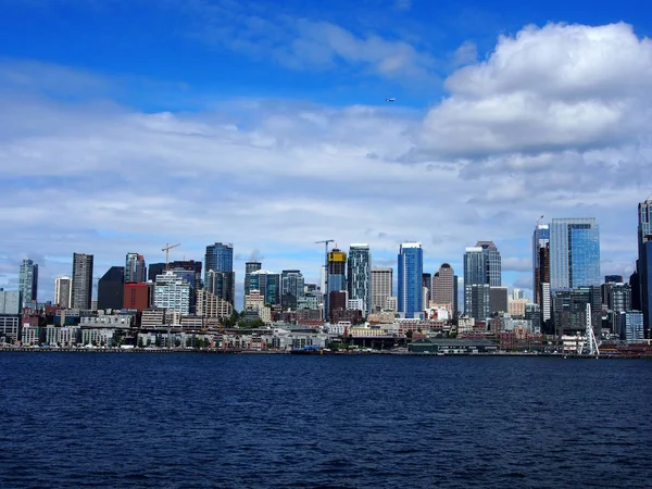 Downtown Seattle Washington Usa May 2019 Scene Waterfront Park Ferris — Stok fotoğraf