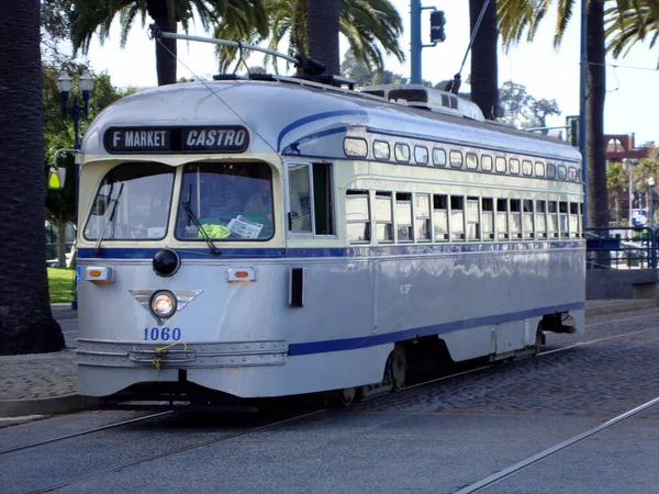 San Francisco Μαρτίου 2010 Grey Streetcar 1060 Φιλαδέλφεια Rapid Transit — Φωτογραφία Αρχείου