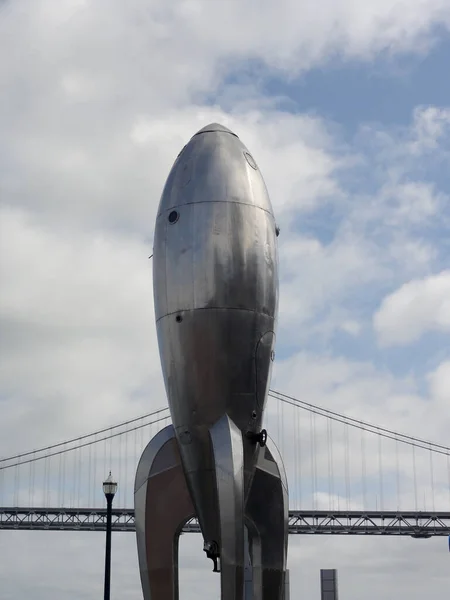 San Francisco Mars 2011 Fots Raygun Gothic Rocketship Skulptur Som — Stockfoto