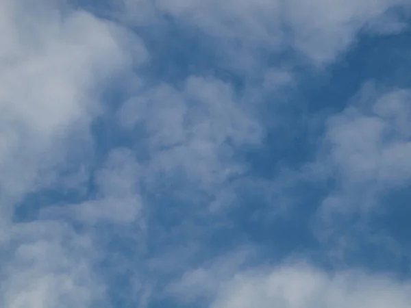 Flauschige Wolken Blauem Himmel Über San Francisco Kalifornien — Stockfoto