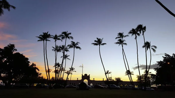 Waikiki Abril 2016 Monumento Guerra Waikiki Natatorium Atardecer Que Monumento — Foto de Stock