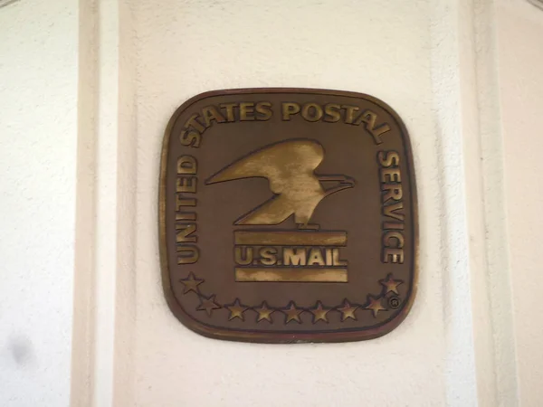 Гонолулу Апреля 2010 Года Эмблема Почтовой Службы Сша Оаху Гавайи — стоковое фото