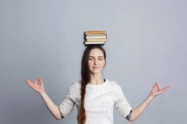 Mujer Preparándose para el examen —  Fotos de Stock