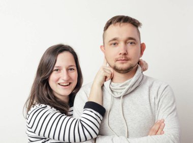 aşk poz içinde genç Çift 