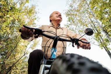 kırsal kesimde döngüsü binen komuta sizde
