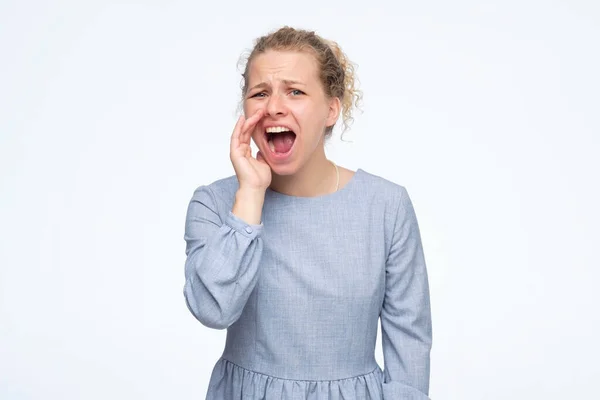 Young Lovely Curly Woman Screaming Out Loud Isolated White Background — Stock Photo, Image