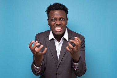 çok komik bir surat yüksek detaylı olarak ele