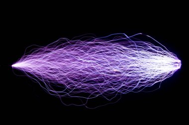 Havadaki bir kıvılcım deşarj tarafından oluşturulan bu kıvılcım deşarj. . Öğrencinin projesi.