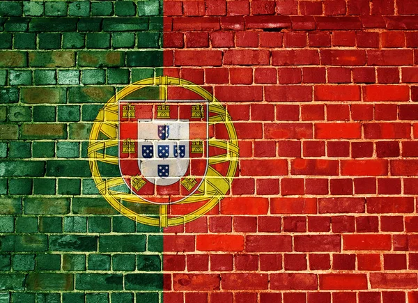 Bandera de Portugal en una pared de ladrillo — Foto de Stock
