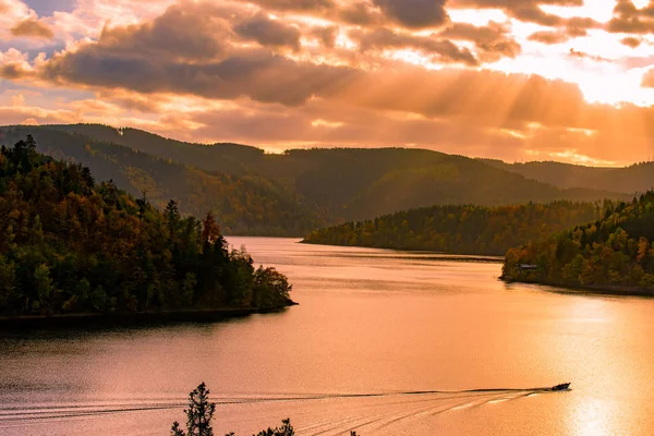 Büyük teknenin bkz: Thuringia