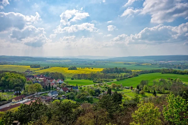 Vista de paisajes y campos — Foto de Stock