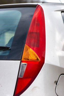 15 yaşındaki Fiat Punto tarafından aydınlatma