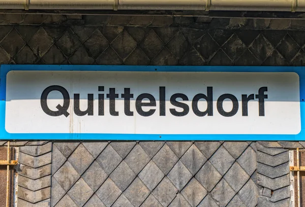 Estación de tren Quittelsdorf cerca de Leutnitz en Turingia — Foto de Stock