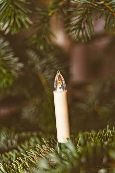 Detalles de un árbol de Navidad decorado —  Fotos de Stock