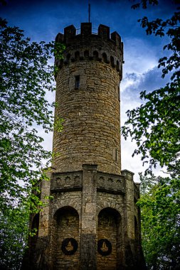 Birinci Dünya Savaşı 'nda Jena' daki ormancının evinde kaybedilenlerin anıtı.