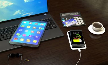 Görevliler, kablosuz şarj cihazı ile dizüstü bilgisayar, Tablet Pc, akıllı telefon