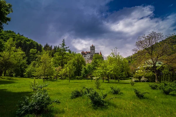Bran 罗马尼亚 2019年5月10日 位于布兰的中世纪伯爵弗拉德 德拉库拉城堡 德拉库拉的城堡布拉索夫特兰西瓦尼亚访问最多的旅行地标 — 图库照片
