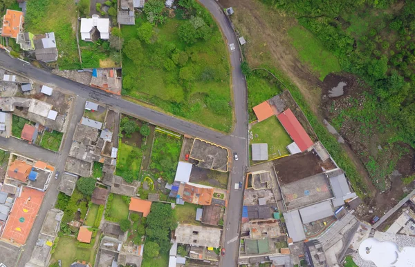 Vista dall'alto di alcuni edifici a Banos de Agua Santa — Foto Stock