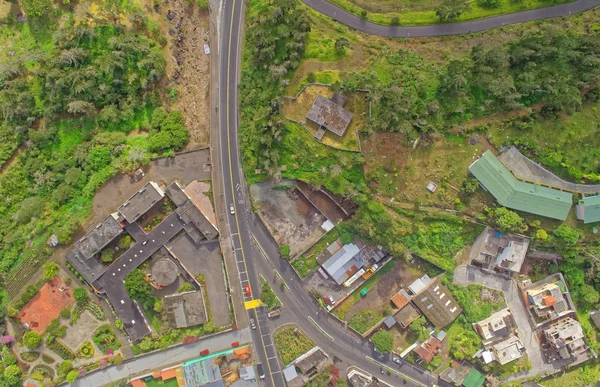 Liten urbana landskapet i Banos, Ecuador — Stockfoto
