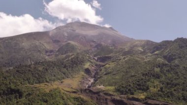 Tungurahua doğal bir görünüm güneşli bir günde