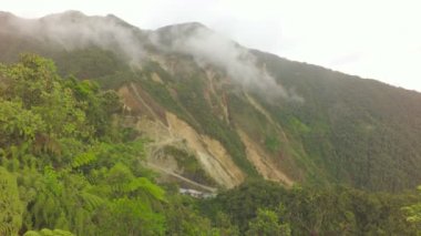Tungurahua doğal bir görünüm güneşli bir günde