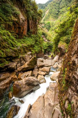 Sangay Ulusal Parkı Ekvator 'daki Pastaza Nehri' ndeki kanyon, rafting aşıkları için ünlü bir durak.