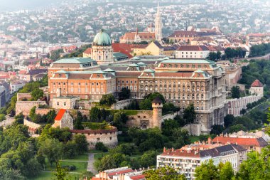 Buda Kalesi, Macaristan 'ın Budapeşte Kralları' nın 1265 yılında tamamladığı tarihi şato kompleksi.