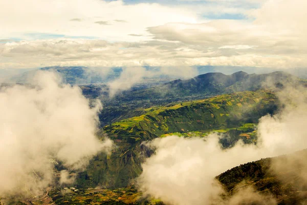 Провінція Тунгурахуа Ecuador View Top Volcano Cloudy Day — стокове фото