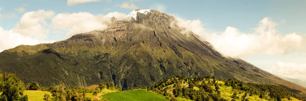Tungurahua Volkan Panorama Manzarası See Ekvador Güney Amerika — Stok fotoğraf