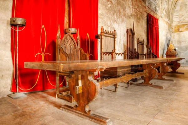 Medieval Wood Table Knight Room Hunyad Castle Hunedoara Romania — Stock Photo, Image