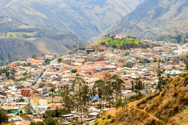 Ciudad Alausi Ubicada Provincia Chimborazo Centro Ecuador — Foto de Stock