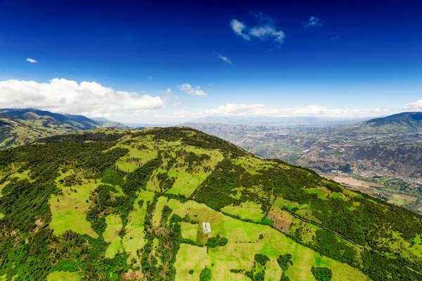 Tiro Aéreo Alta Altitude Nas Montanhas Dos Andes Equador — Fotografia de Stock