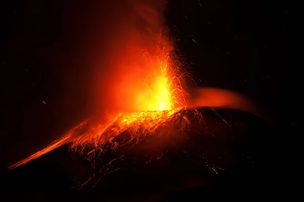 Tungurahua Vulkán Kitörés 2010 Ecuador Dél Amerika Órakor Helyi Idő — Stock Fotó