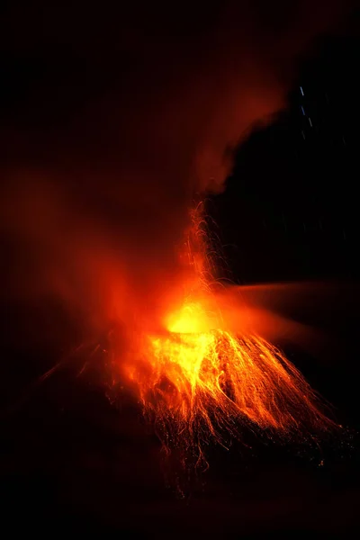 Tungurahua Volcano Eruption 2010 Ecuador South America 2Am Local Time — Stock Photo, Image