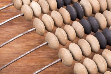 ahşap abacus parçası