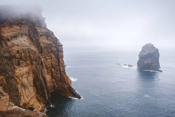 Niebla en la isla de Madeira — Foto de Stock