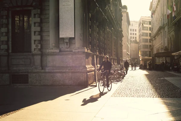 Morning street in Milan — Stock Photo, Image