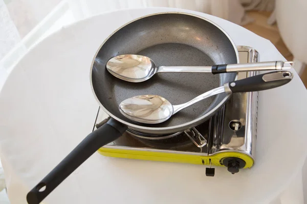 Portable gas stove on the table — Stock Photo, Image
