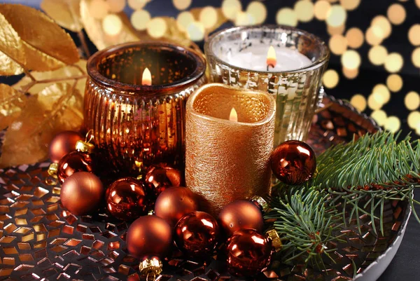 Decoración de Navidad con velas — Foto de Stock