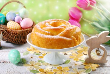 Gül şeklinde Paskalya kek