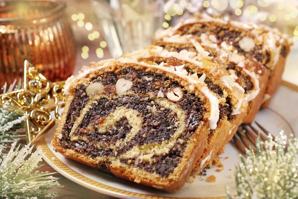 Poppy seed cake for christmas — Stock Photo, Image