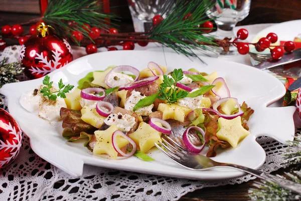 Ensalada de arenque y patata para Navidad — Foto de Stock