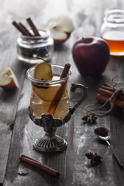 Vino caliente de manzana — Foto de Stock