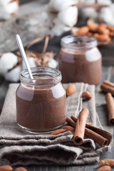Hjemmelaget sjokoladepudding – stockfoto