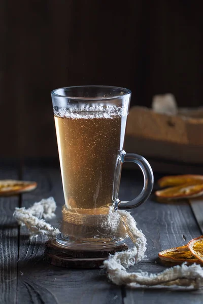 Ponche de miel con vino blanco y ron —  Fotos de Stock