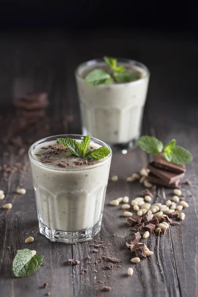 Coklat smoothie dalam gelas — Stok Foto