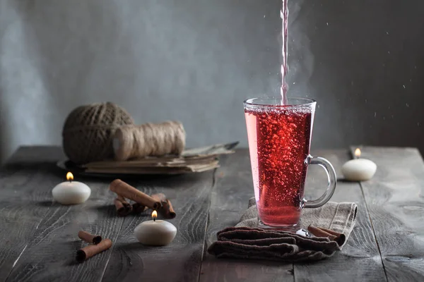 Heiße Beeren-Gewürzpunsch — Stockfoto